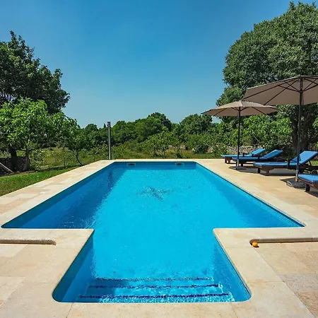 Altura Holiday home *