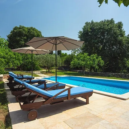 Altura Holiday home *