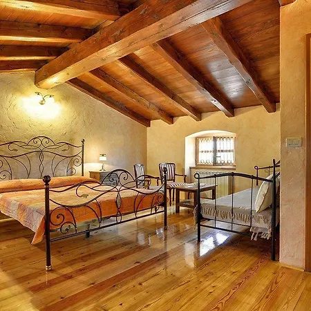 Altura Holiday home Liznjan