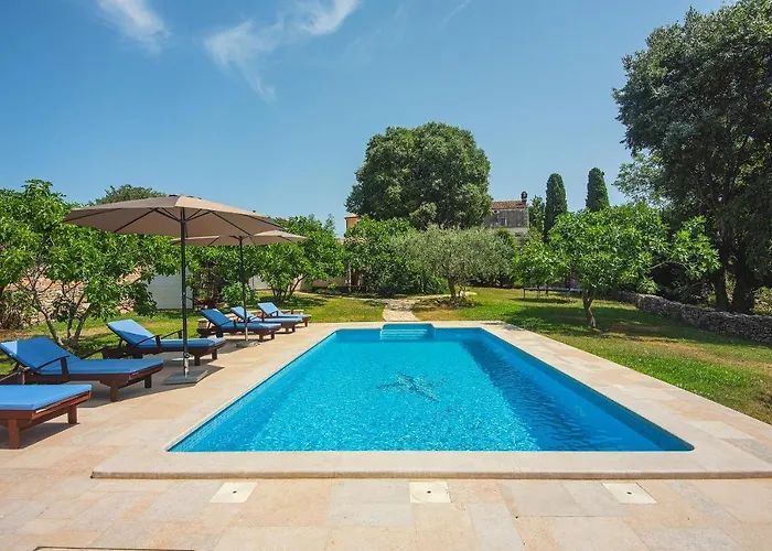 Altura Villa Ližnjan