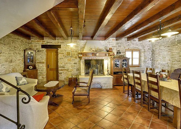 Altura Villa *